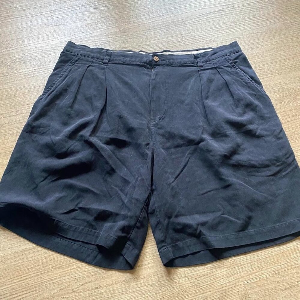 Baracuta Mens 100% Silk Pleat Front Black Golf Casual Dress Shorts Size 40